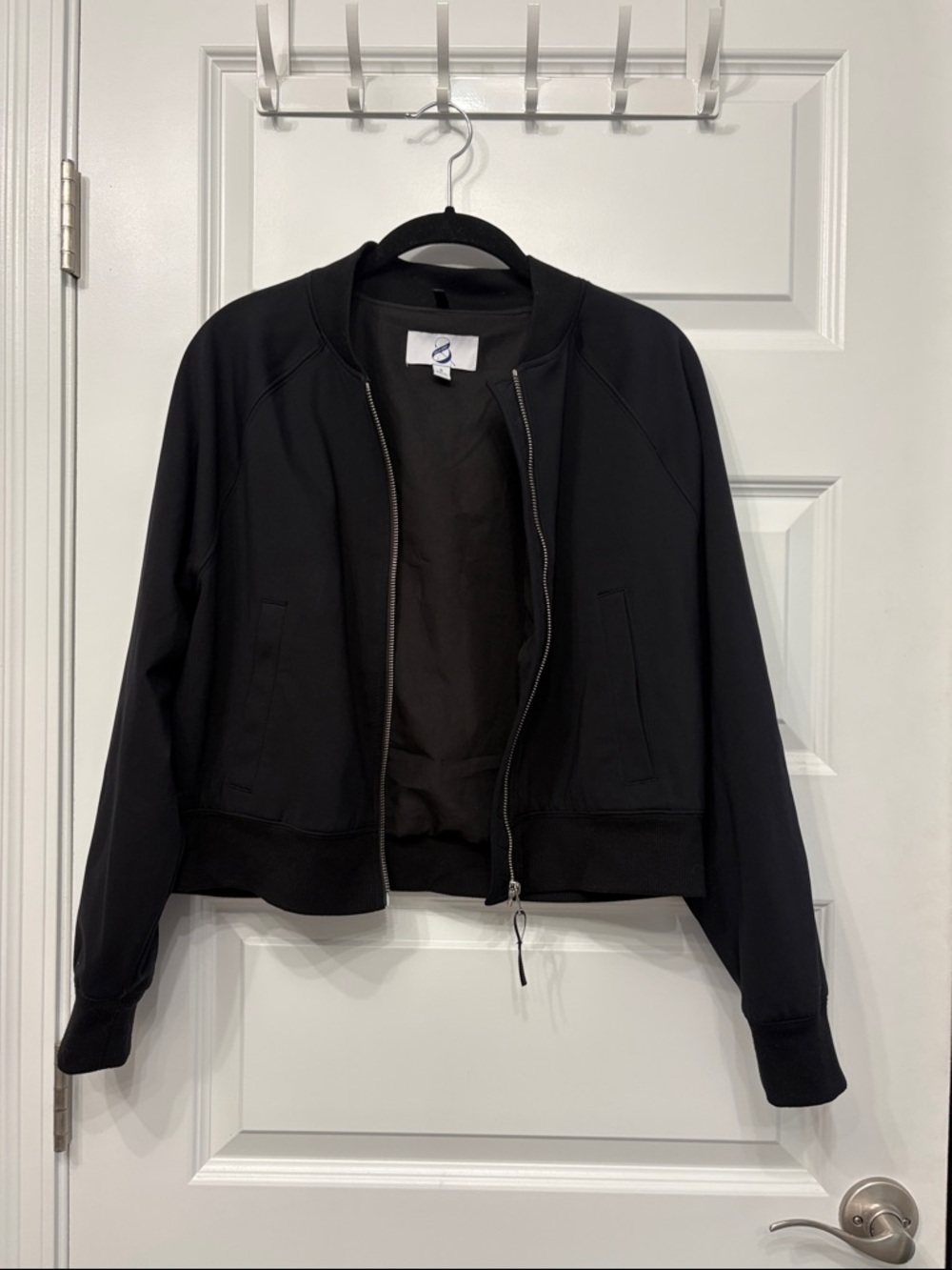 Loft Lou & Grey Black Cropped Jacket with Zipper